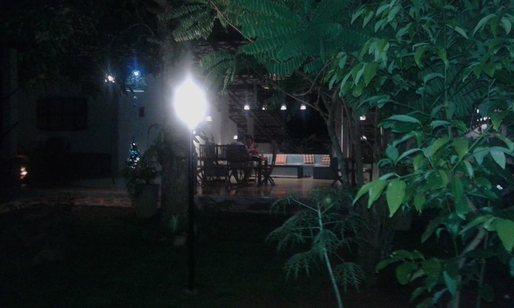 Garcinia Leaf Hotel Hikkaduwa Exterior foto